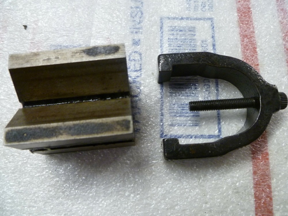 SMALLER  HARDENED V BLOCK & CLAMP
