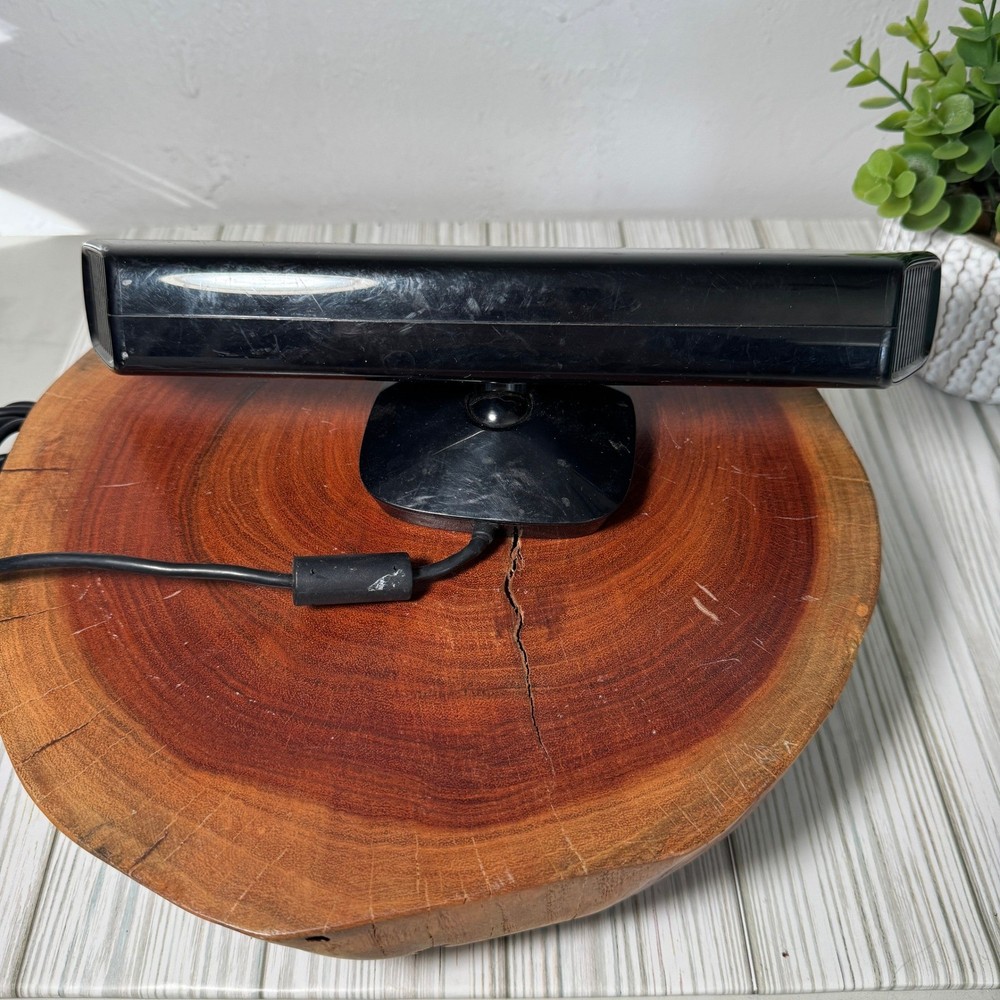 Microsoft Xbox 360 Kinect Connect Black Sensor Bar Model # 1414