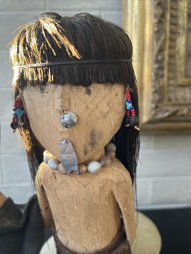 PERUVIAN SHIPIBO DOLL vintage traditional