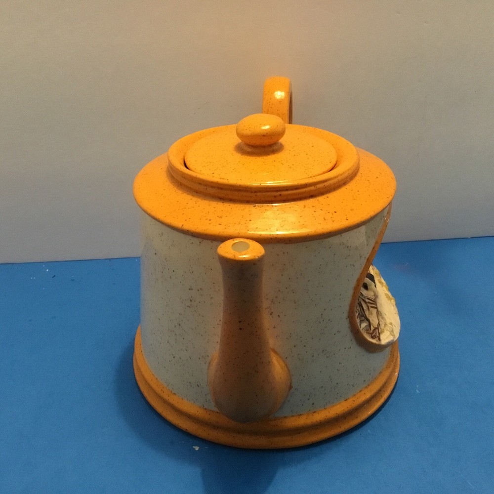 Vintage 1980 Hershey Mold Teapot