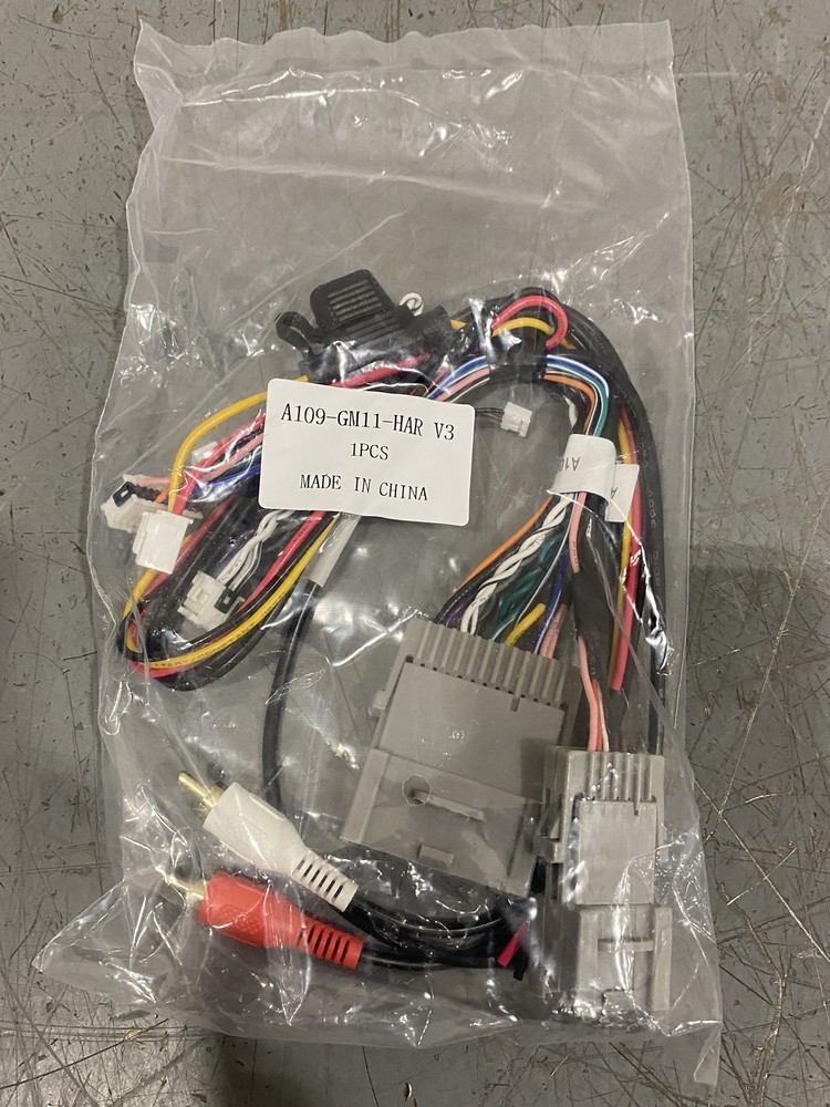 PAC Radio Replacement And Steering Wheel Control Interface RP5-GM11
