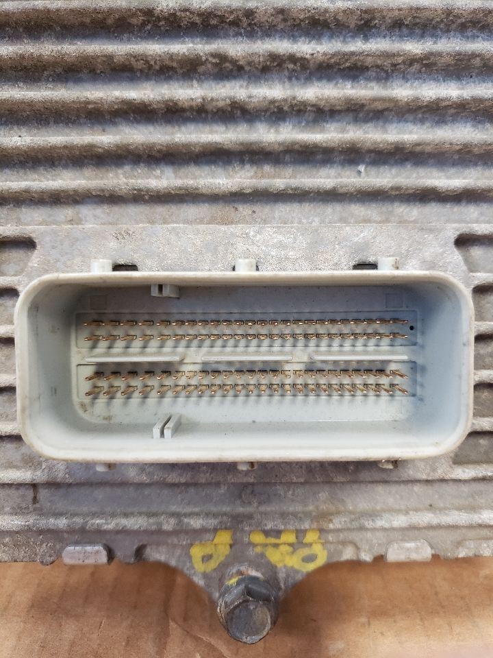 Engine ECM Electronic Control Module 2.4L 6 Speed Fits 12 200 851586