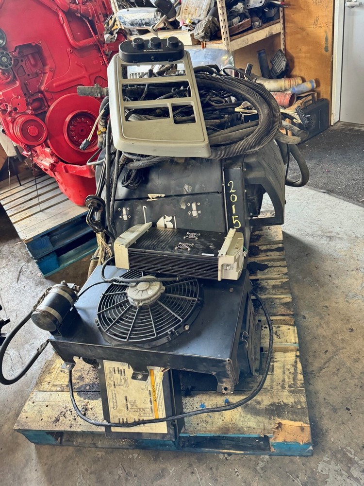 (USED) 2015 Thermo King TriPac Evolution Air Intake