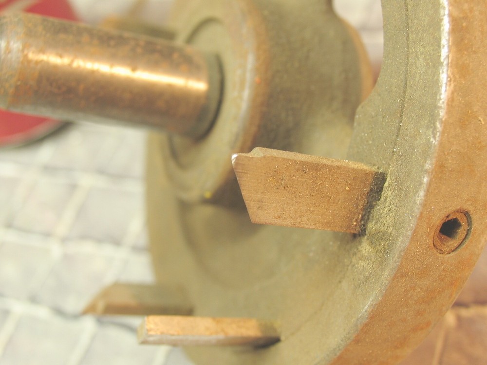 4.5" Hole Wood Cutter, Ajustable depth for Drill Press