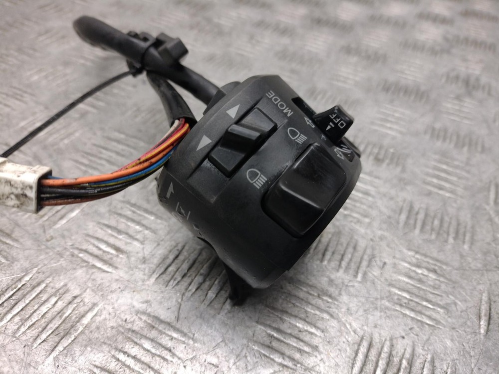 2009 DUCATI MONSTER 696+ M696 PLUS LEFT SWITCH GEAR