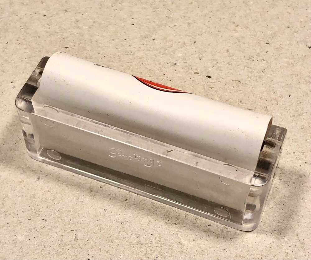 Rollers for rolling cigarettes