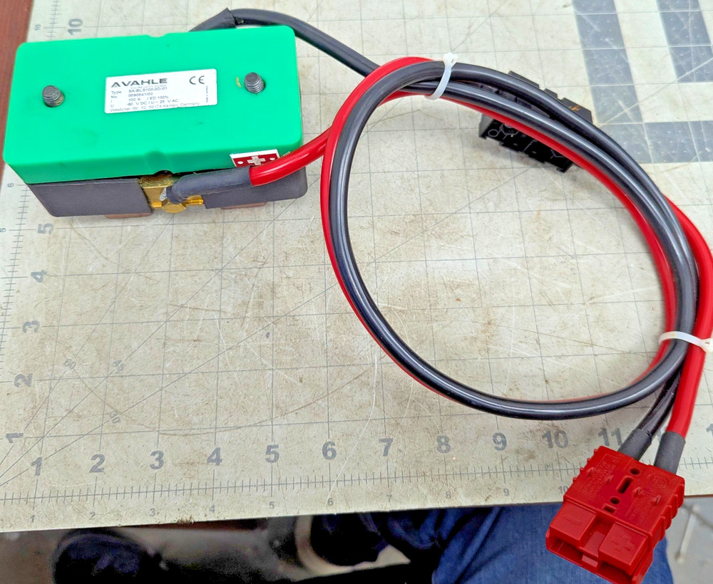 Vahle 2 Pole Current Collector Charging Contacts BLS 100 NEW PULL [B9B3]