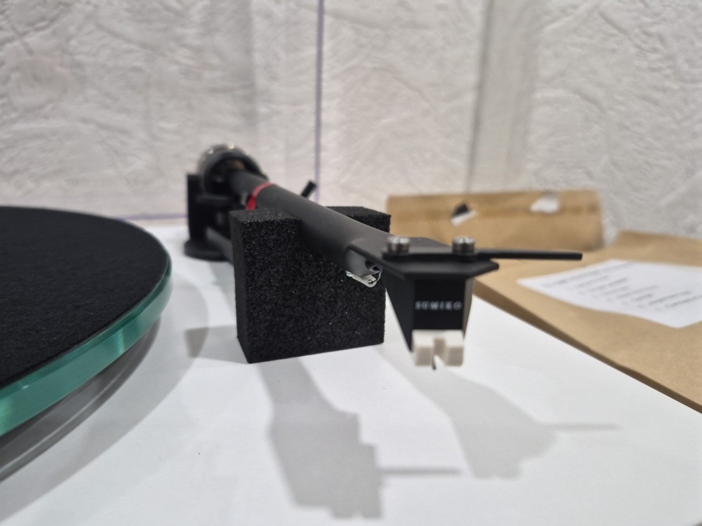 Pro-Ject - T2 Turntable - Satin White