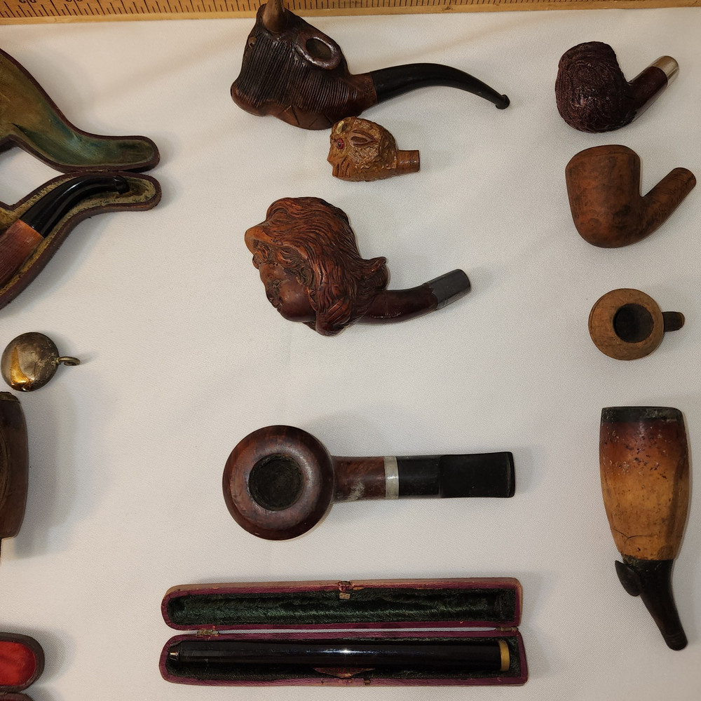 Large Lot - Vintage Pipe Collection