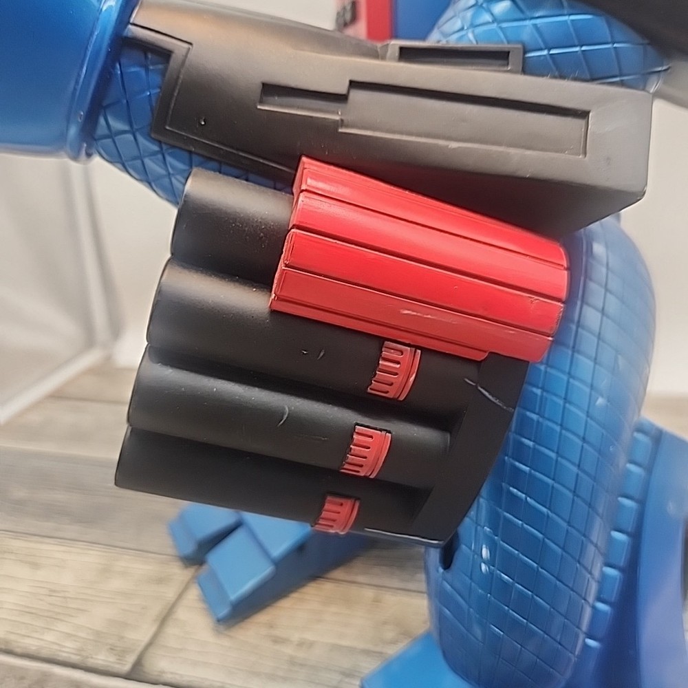 Commandobot 3 Remote Control Robot Untested, No Remote [D6]