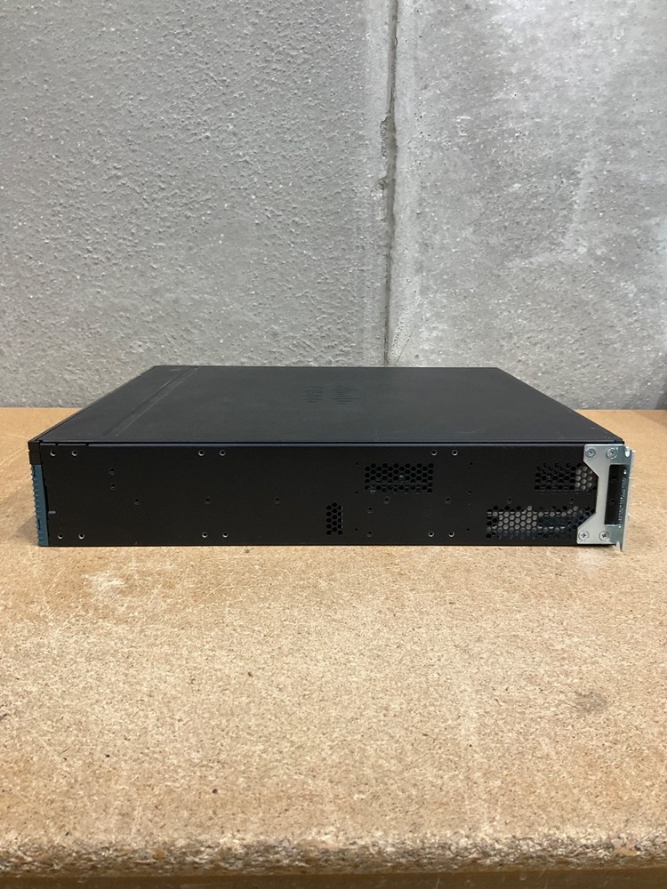 Cisco 2951 Integrated Services Router CISCO2951