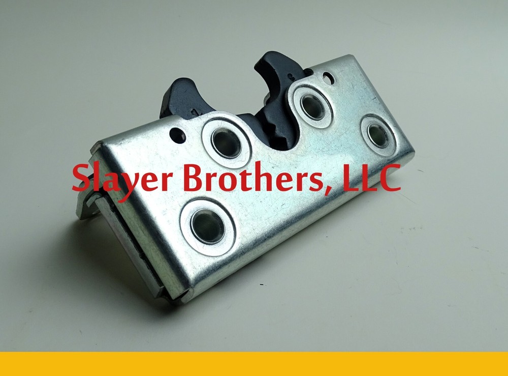 JCB Latch 826/10840