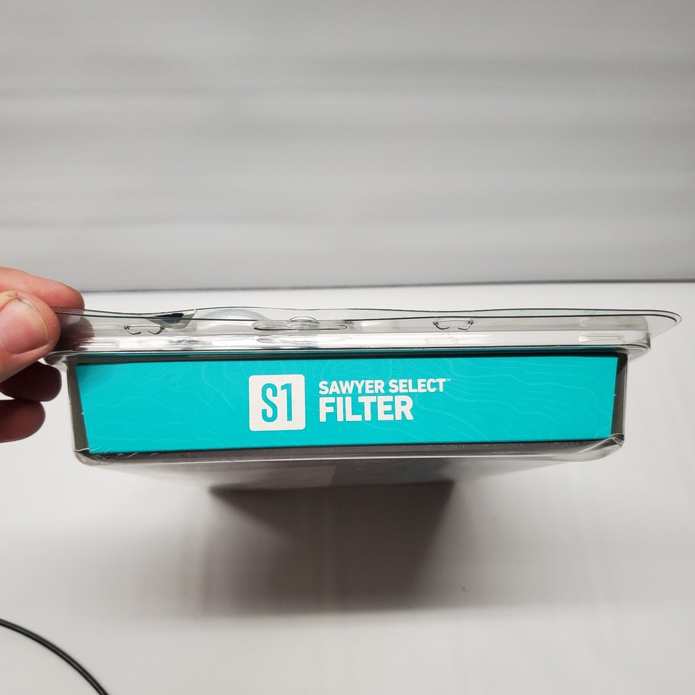 Sawyer Select S1 Filter Bottle 20 Oz Includes Micro Squeeze Filter NEW SEALED