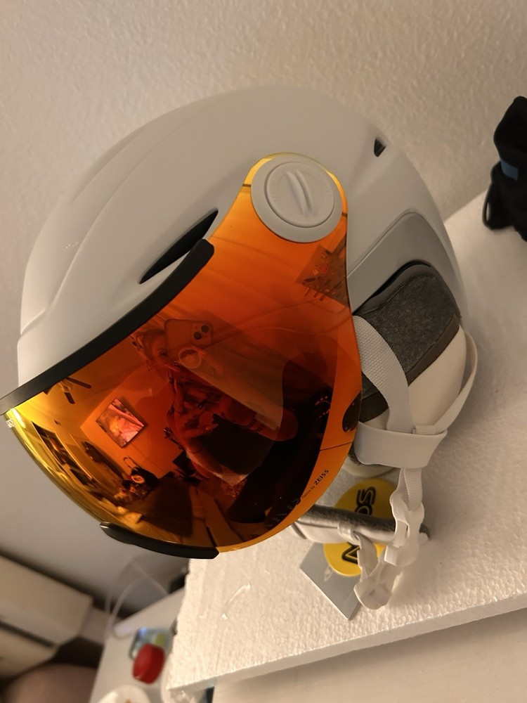 Giro Essence AF Snow Helmet Med