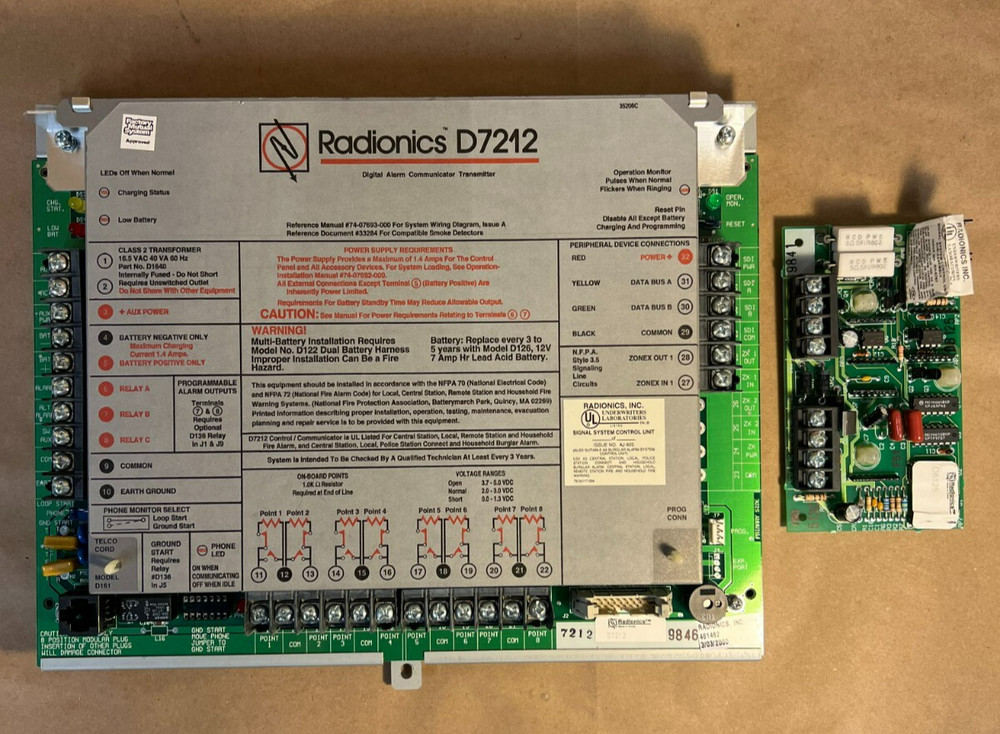 Radionics D7212 Digital Alarm Communicator Transmitter + Control Unit FOR PARTS