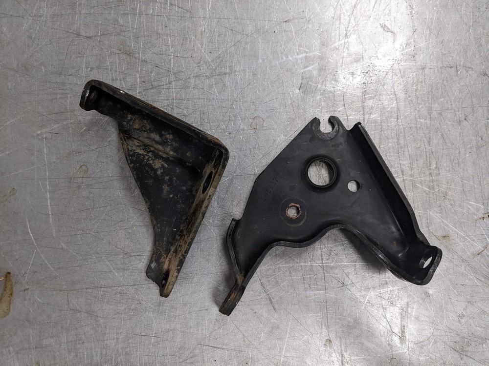 Accessory Bracket For 00-02 Dodge Neon 2.0