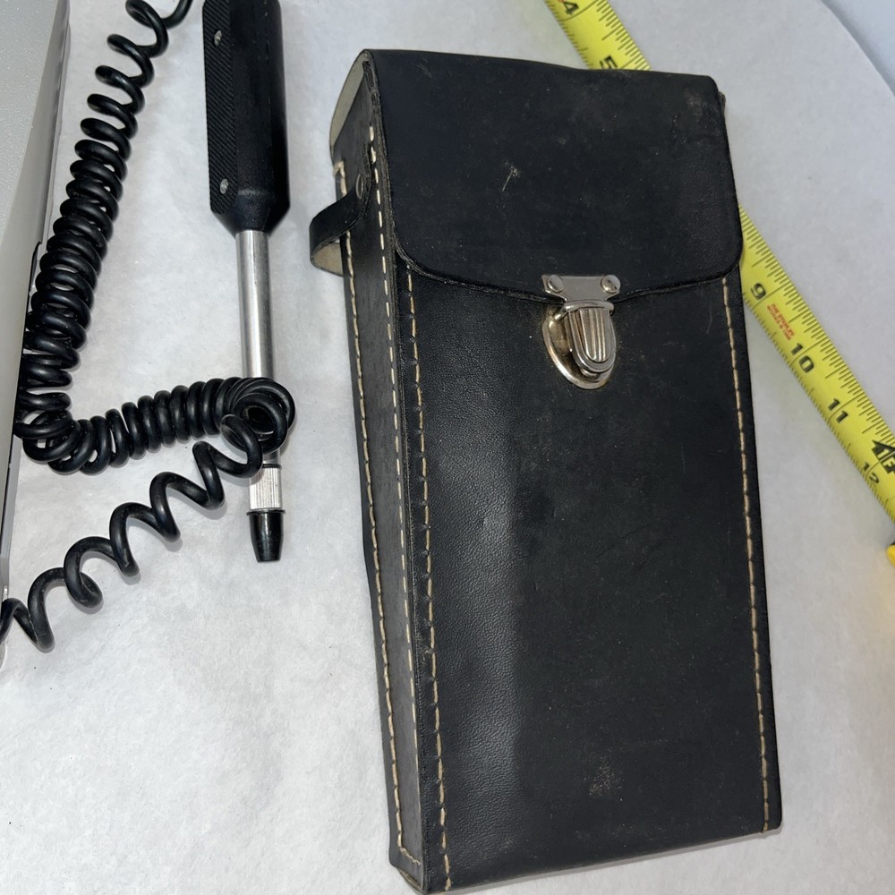 TIF 5500 Leak Detector With Case