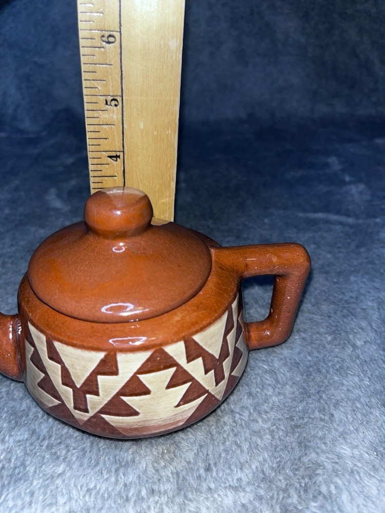 Brown Pottery Tea Pot, With Design