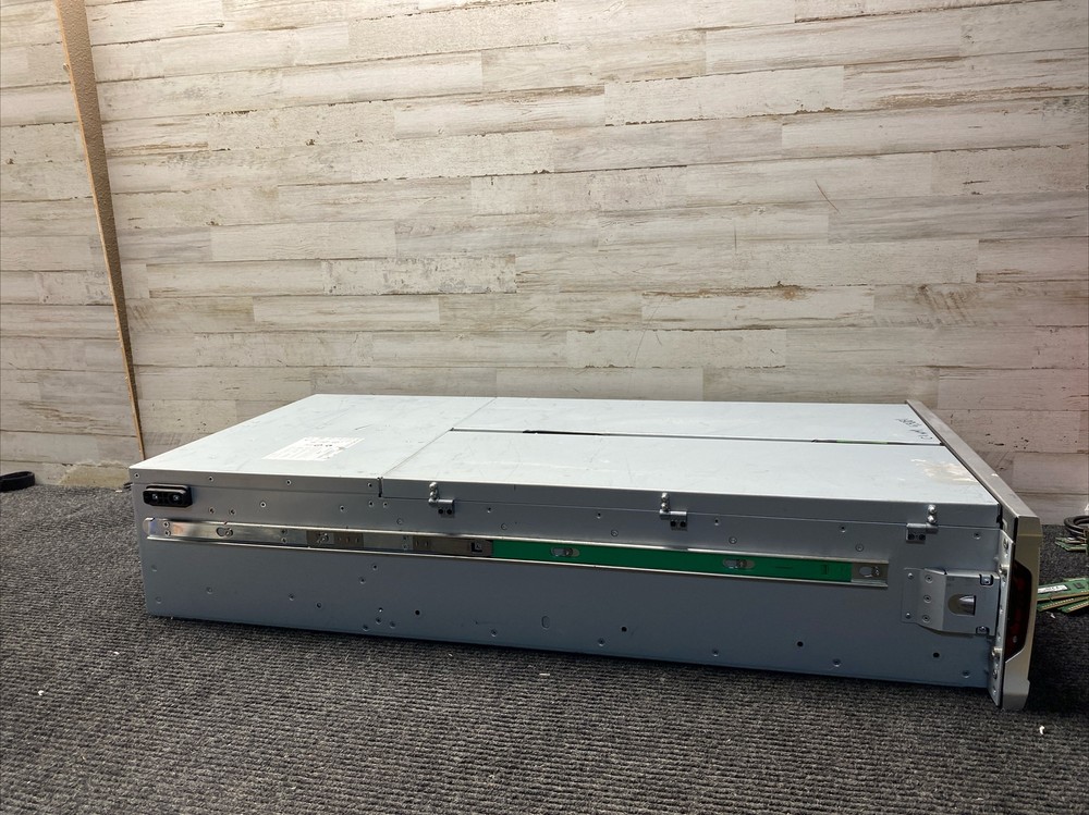 Used Data Direct Networks SS7000 60-Bay LFF Storage Scaler