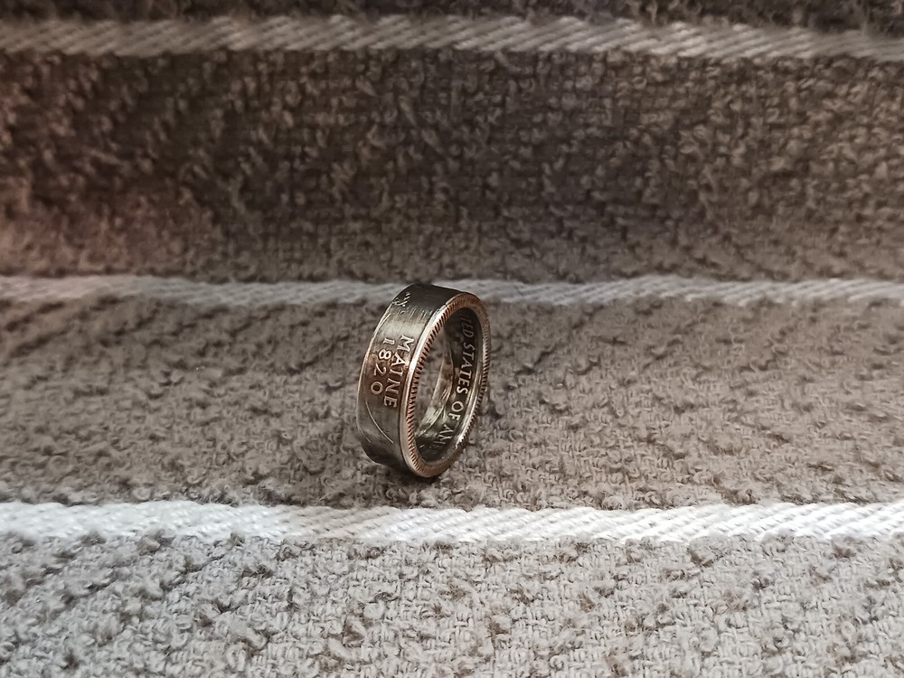 Maine Handcrafted Washington Quarters coin ring, size 6 -1/2   2003 #2