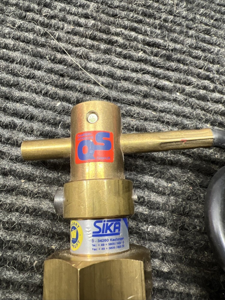SIKA D-34260 ( NEW NO BOX)