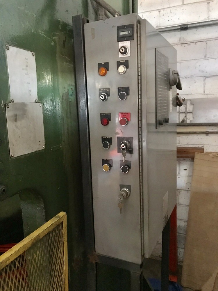 Wasino type 100 ton press