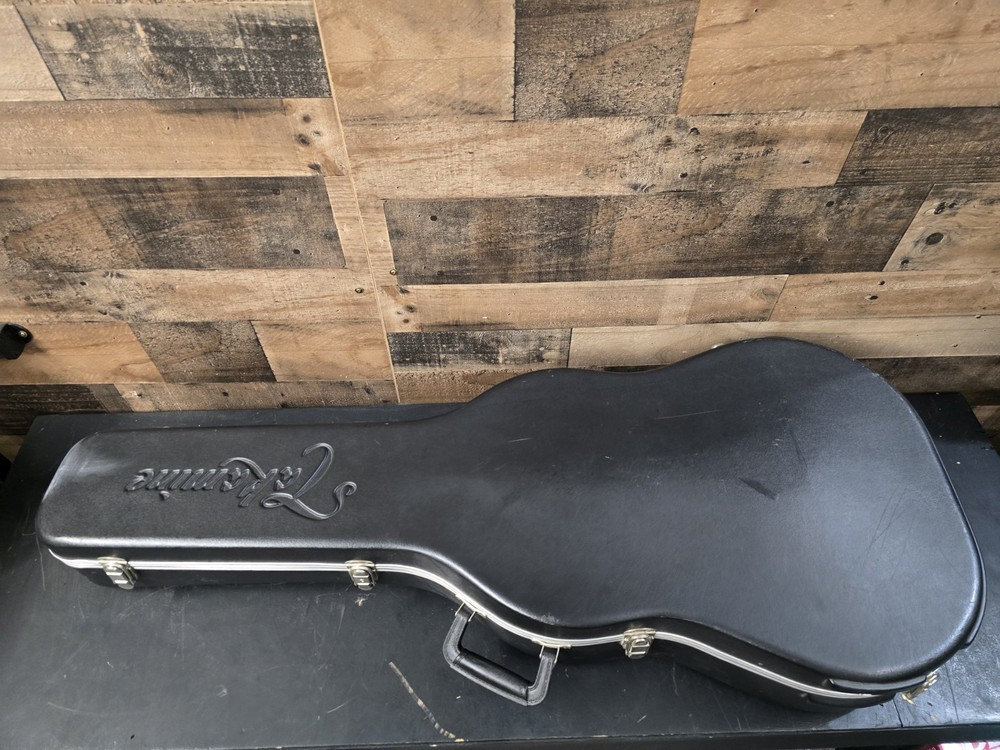 Takamine GS330S Solid Cedar Top Acoustic Guitar - W/Ohsc