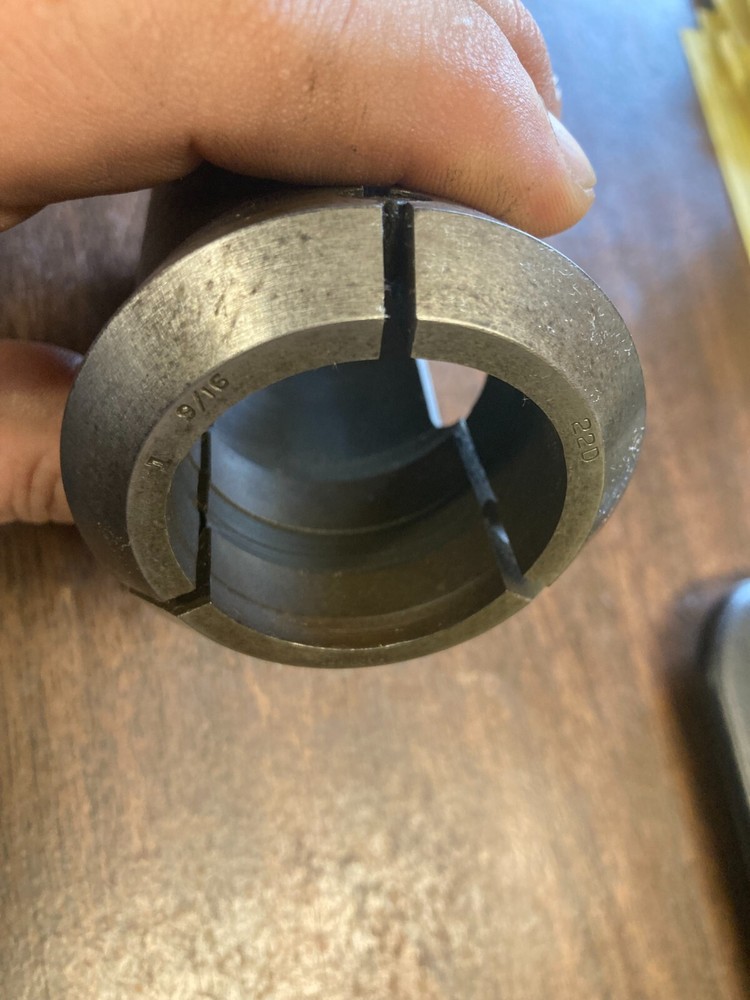 1-9/16" ROUND 22D HARDINGE COLLET