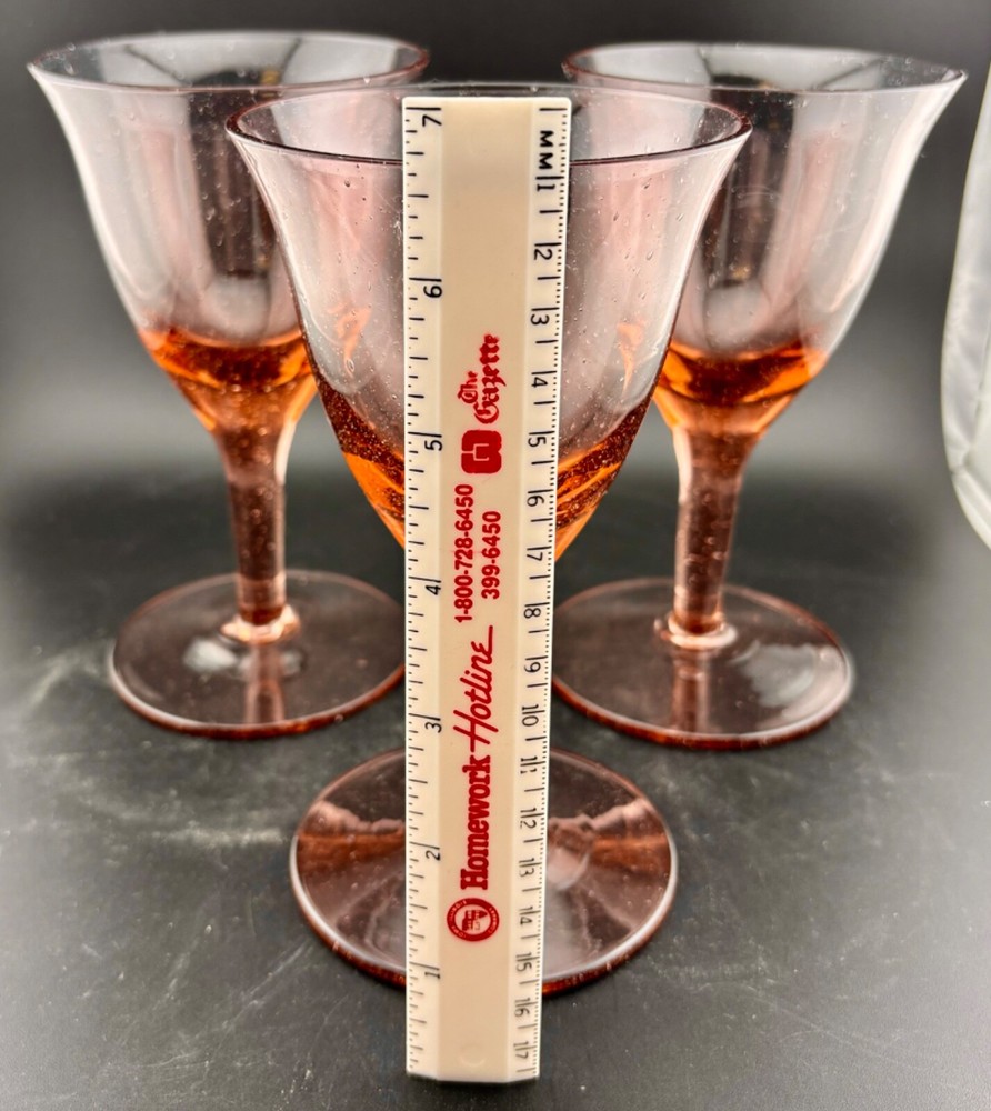 Pink Seed Glass Goblets(3)