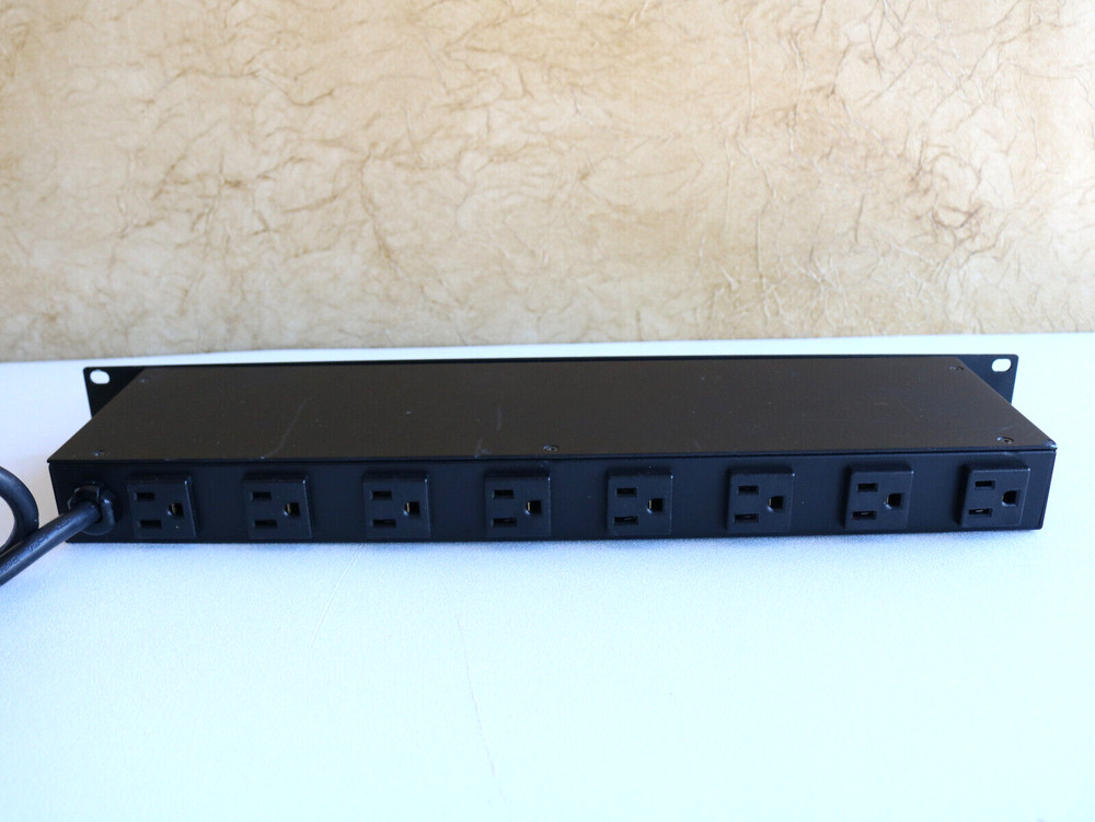 PowerMax Racmax Surge Protector 8-Outlet 15 Amp GRM0600-80 Rack Mountable