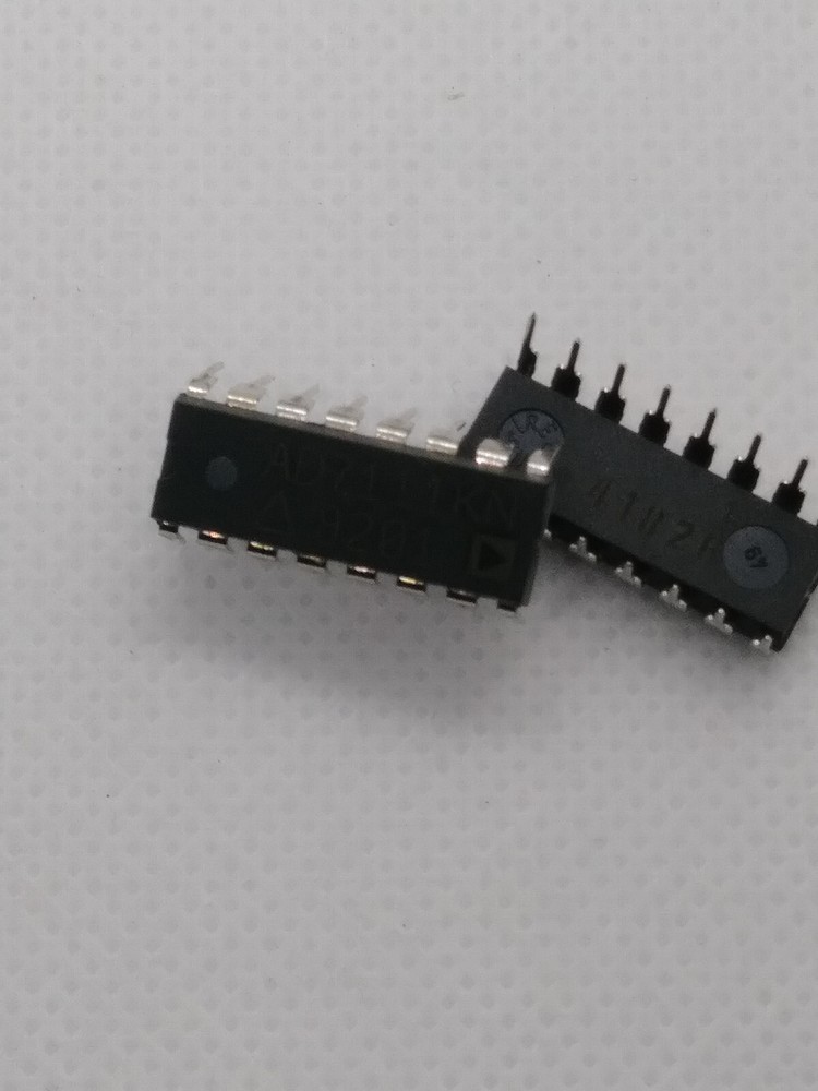5x AD7111KN ANALOG DEVICES Digital Analog Converter 5x