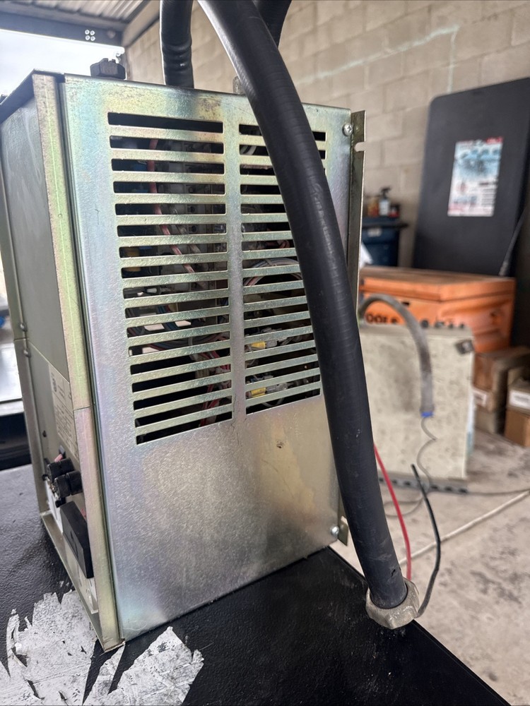 generator battery charger 24 volt