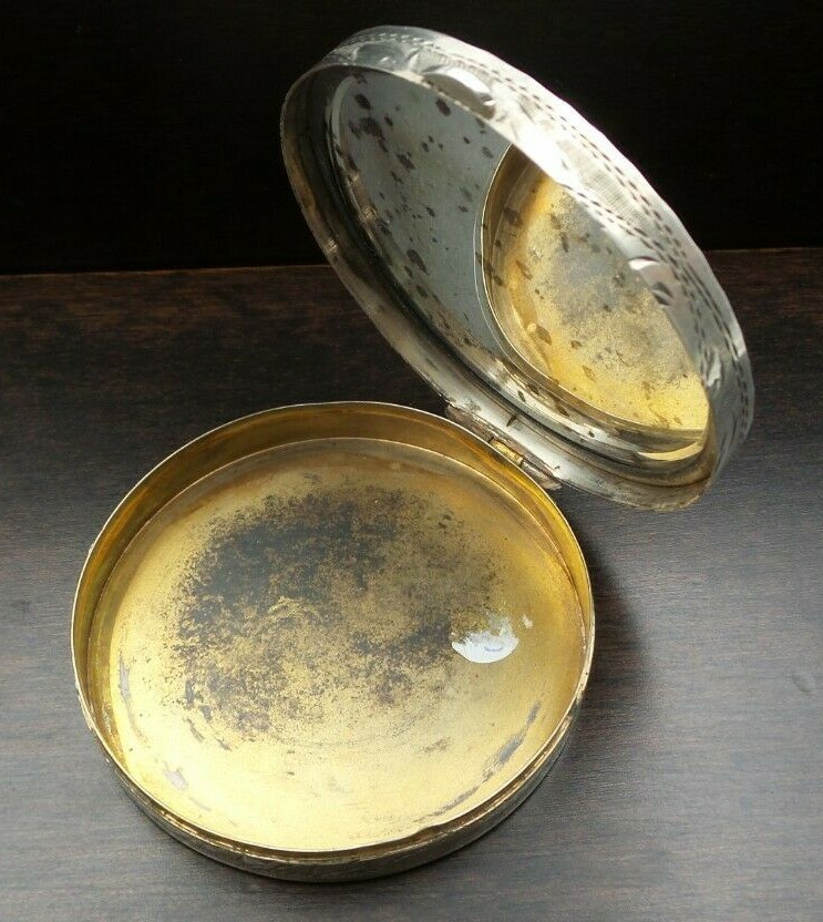 Antique 1920s Austrian 800 Silver Compact with Mirror and Flower Engravings