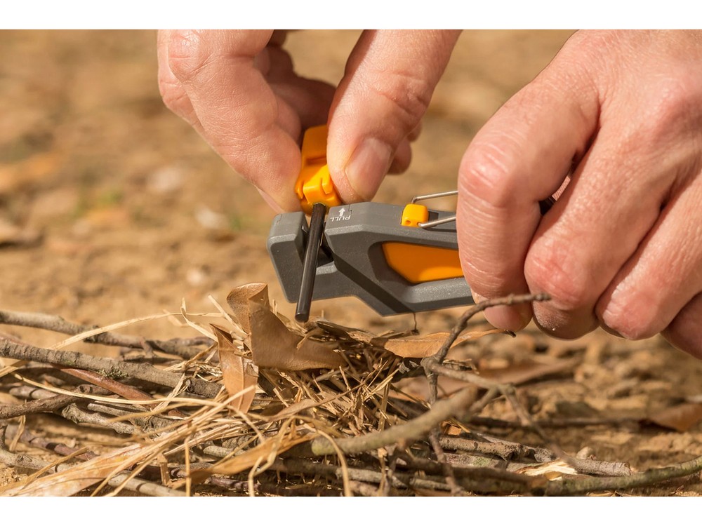 Smith's Knife Sharpener & Fire Starter