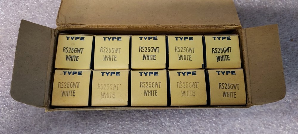 '1 PIECE' - PN# RS25GWT - SUPERIOR / SUPERCON - SOCKET RECEPTACLE WHITE 25AMP