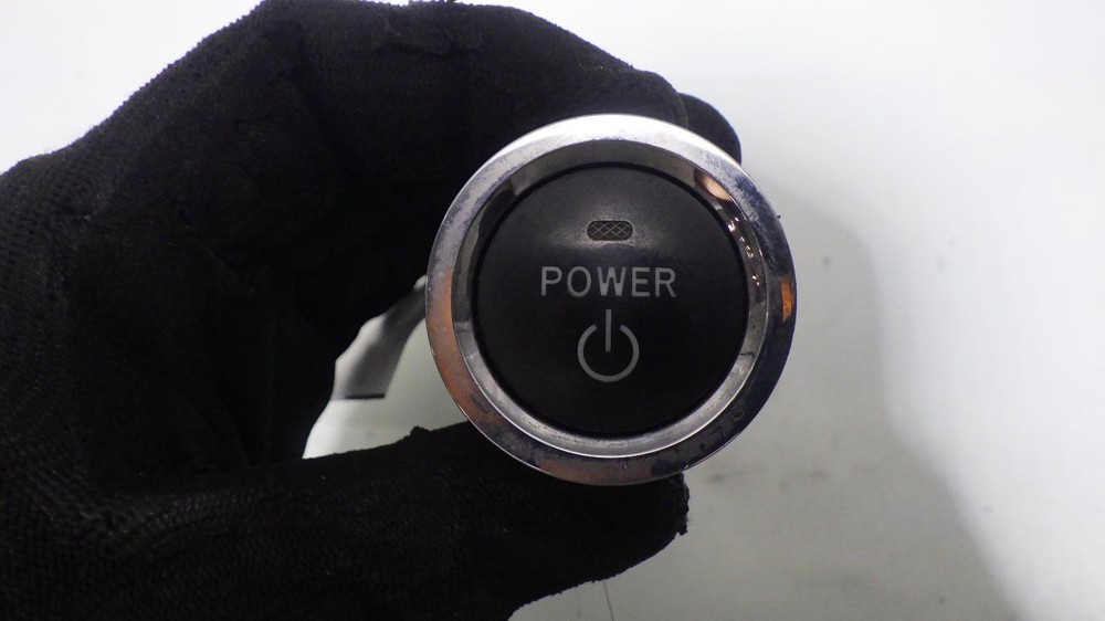 09 TOYOTA HIGHLANDER Start Stop Engine Ignition Push Button 2005DJ0924