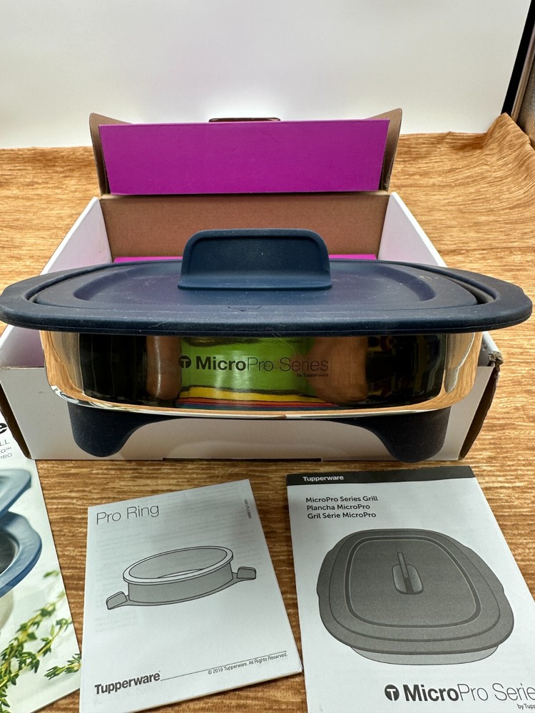 Tupperware MicroPro Series Microwave Grill Base & Lid Micro Pro NEW BOX BLUE 10"