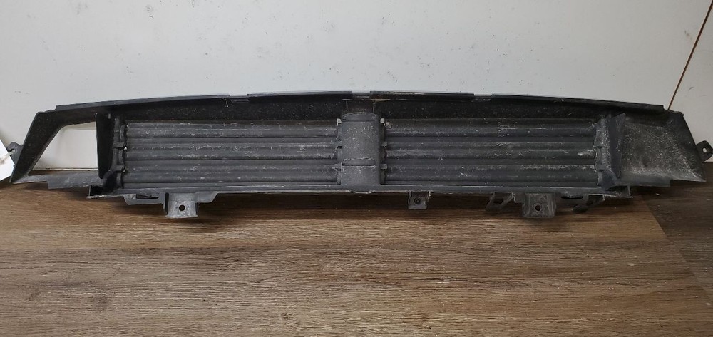 200       2015 Air Shutter 1138331
