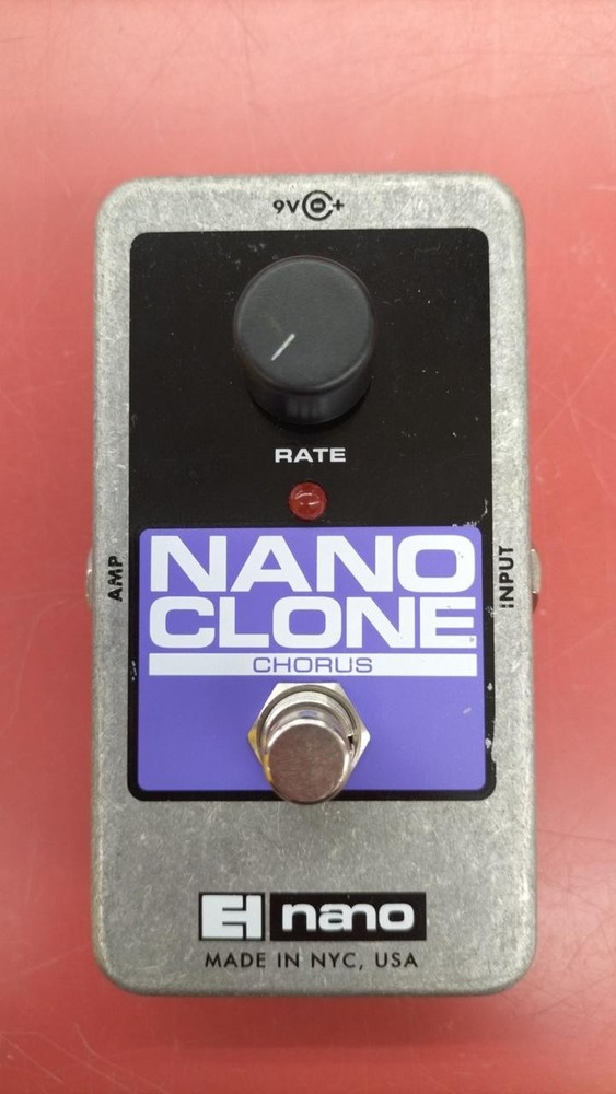 Electro Harmonix Nano Clone Chorus Effector