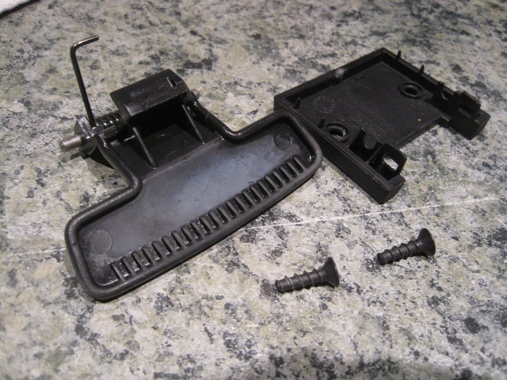 2007-2010 Ford Edge Center Console Armrest Lock Latch Lid Handle