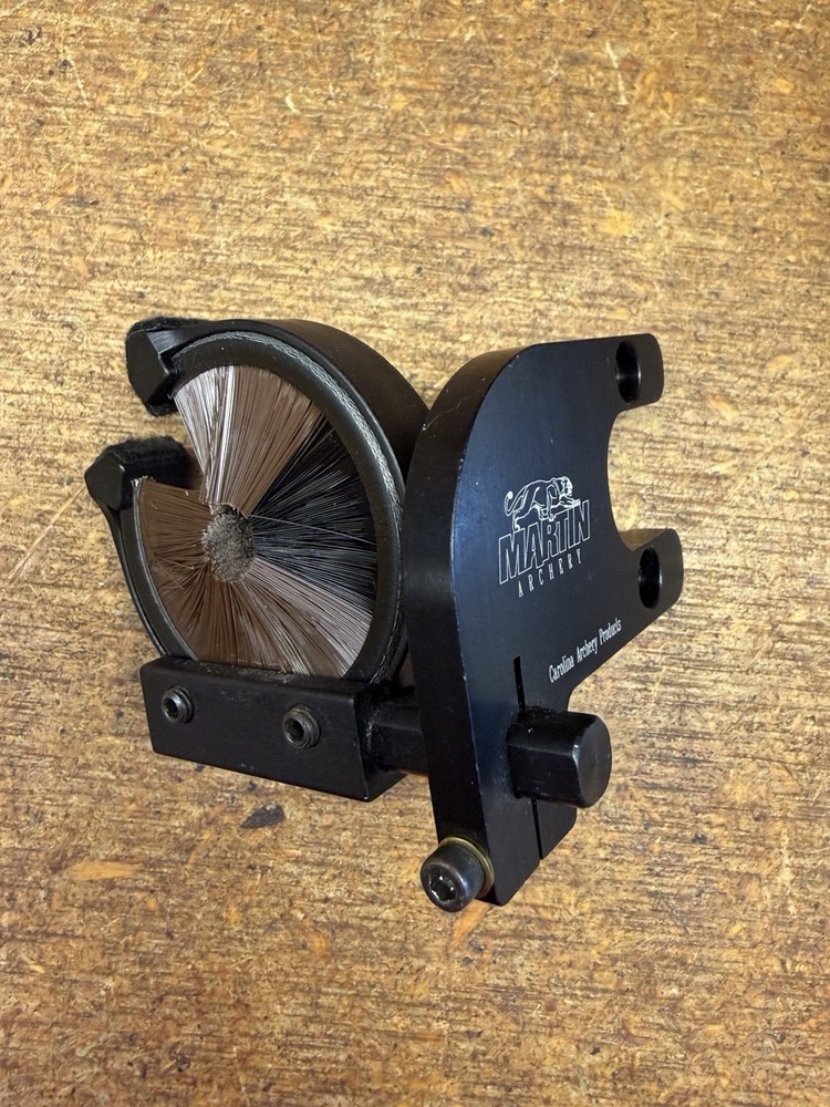 Bowhunting Whisker Biscuit Lot