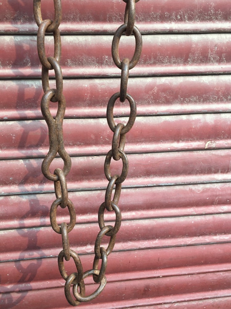 OLD VINTAGE HANDMADE RUSTIC IRON SOLID MULTIPURPOSE HANGING CHAIN WITH TWO HOOK