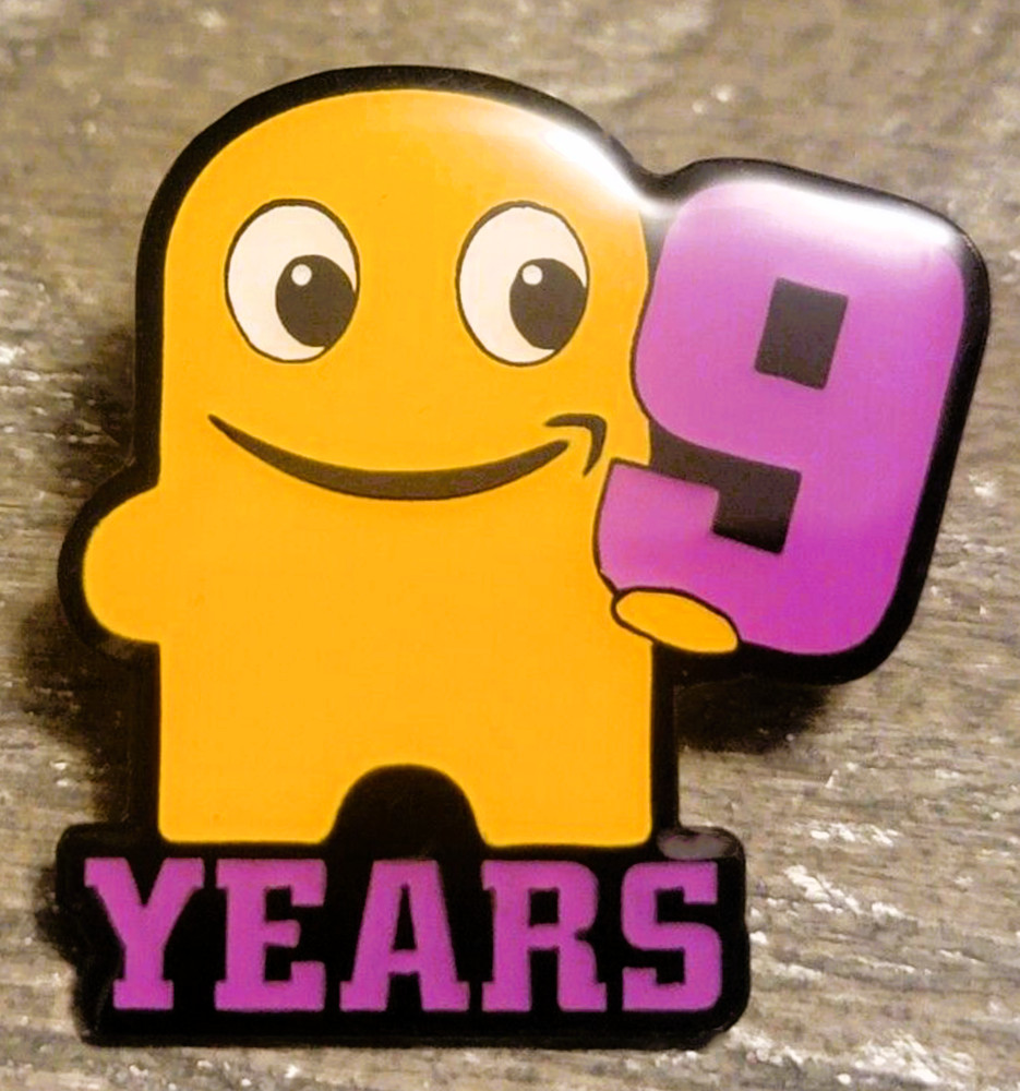 9 YEAR Anniversary Amaversary  Amazon Peccy Pin