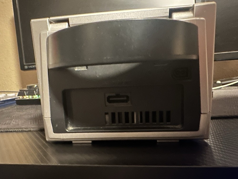 Nintendo GameCube Silver Console With Cables + Controller + 2 Games