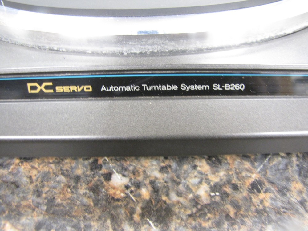 Technics Model SL-B260U DC SERVO Automatic Turntable System- No Dustcover- MR38