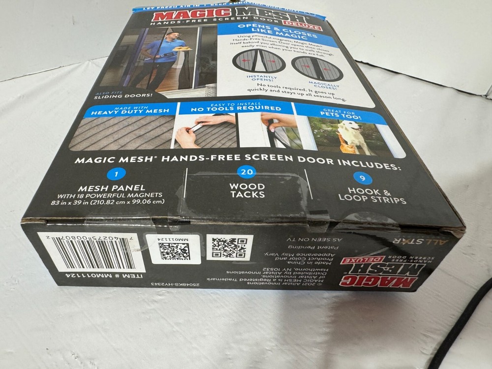 Magic Mesh Deluxe Hands Free Magnetic Screen Door