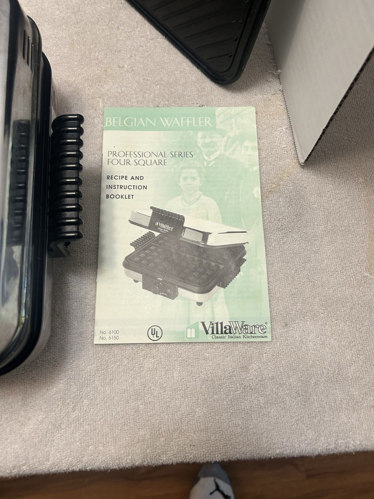 VillaWare Belgian Waffle Maker & Multi Baker 6150 Chrome Tested Works