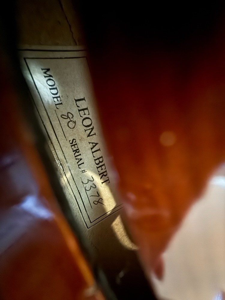 3/4 size Violin with case. Leon Albert brand