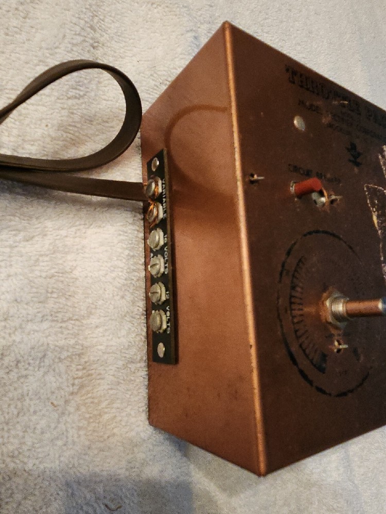 Vintage Model TRAIN TRANSFORMER / RECTIFIER Throttle Pack Model 3 Bronze W/clips