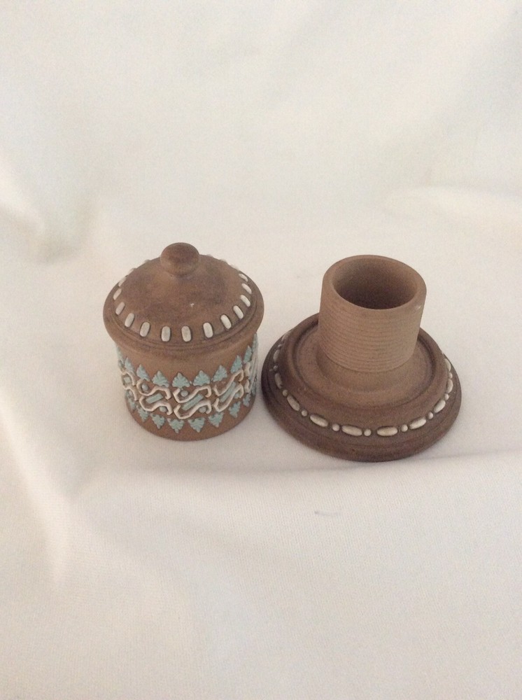 SILICON COVERED MATCH STRIKER And HOLDER Doullton Lambeth